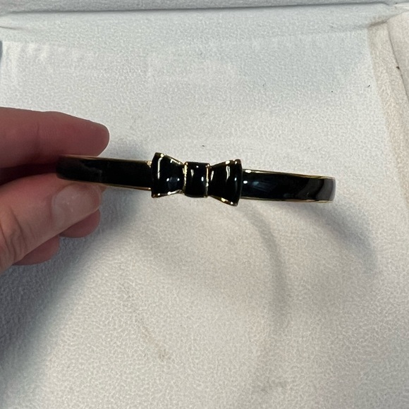 Kate Spade “Take a Bow” bangle Bracelet - Picture 5 of 9